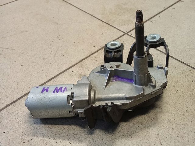 bontott VW GOLF PLUS Hátsó Ablaktörlő Motor