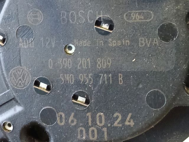 bontott VW GOLF PLUS Hátsó Ablaktörlő Motor