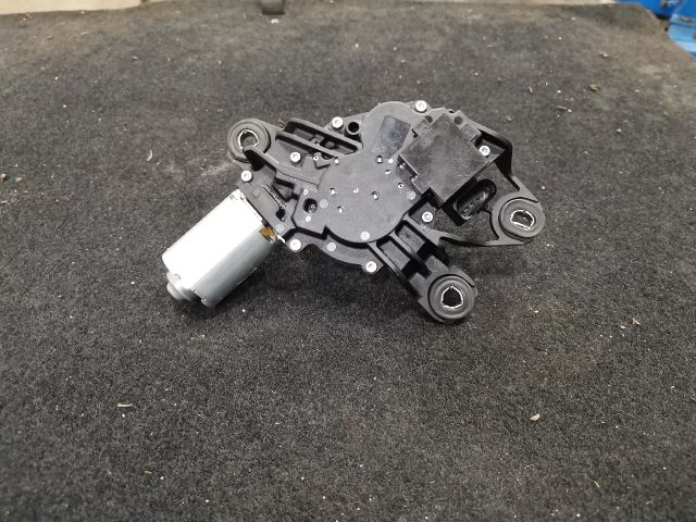 bontott VW GOLF PLUS Hátsó Ablaktörlő Motor