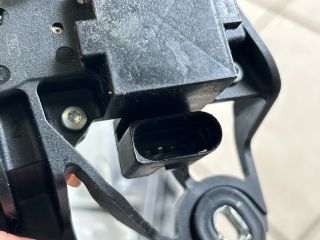 bontott VW GOLF PLUS Hátsó Ablaktörlő Motor