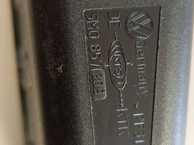 bontott VW GOLF PLUS Hátsó Hamutartó