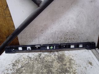 bontott VW GOLF PLUS Hátsó középső Lökhárító Tartó (Műanyag)