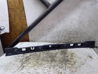 bontott VW GOLF PLUS Hátsó középső Lökhárító Tartó (Műanyag)