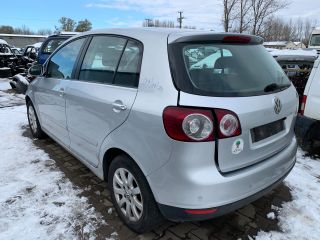 bontott VW GOLF PLUS Hátsó Lökhárító (Részeivel)