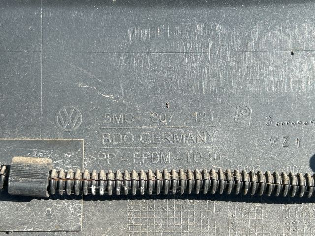 bontott VW GOLF PLUS Hátsó Lökhárító (Részeivel)