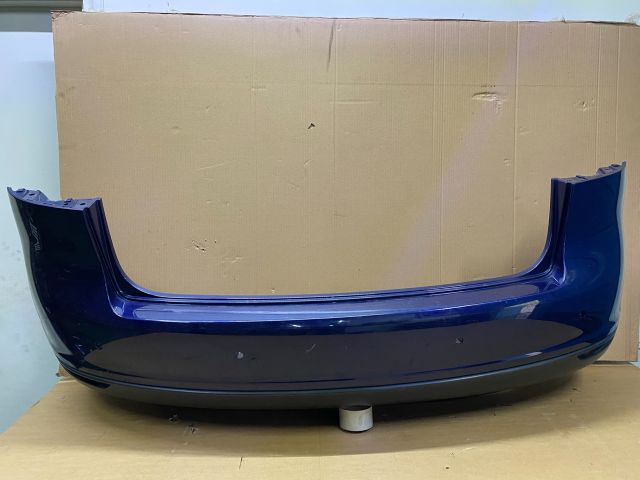 bontott VW GOLF PLUS Hátsó Lökhárító (Üresen)