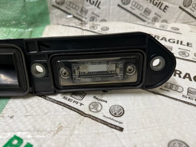 bontott VW GOLF PLUS Hátsó Rendszámtábla Világítás