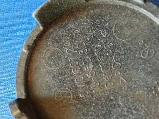 bontott VW GOLF PLUS Hátsó Vonószem Burkolat