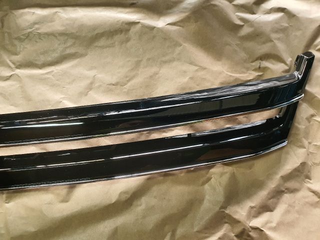 bontott VW GOLF PLUS Hűtőrács