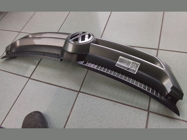 bontott VW GOLF PLUS Hűtőrács