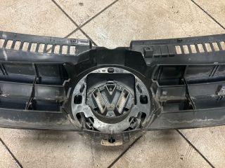 bontott VW GOLF PLUS Hűtőrács