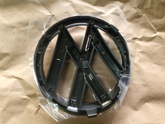 bontott VW GOLF PLUS Hűtőrács