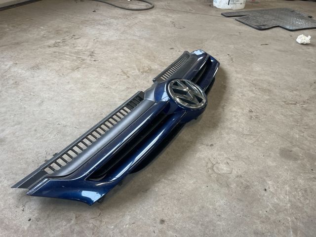 bontott VW GOLF PLUS Hűtőrács