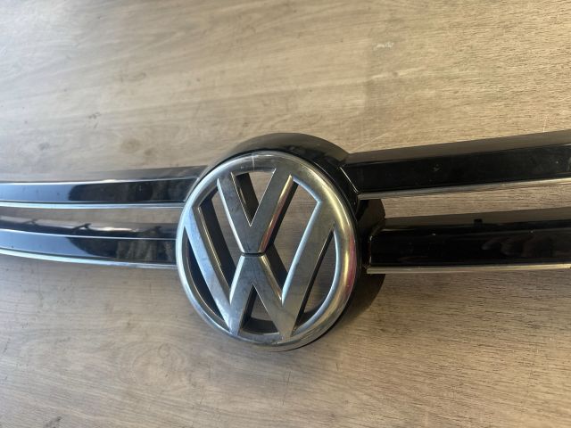 bontott VW GOLF PLUS Hűtőrács