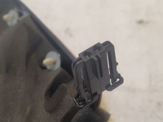 bontott VW GOLF PLUS Jobb A Oszlop Hangszóró Burkolat