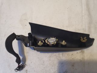 bontott VW GOLF PLUS Jobb A Oszlop Hangszóró Burkolat