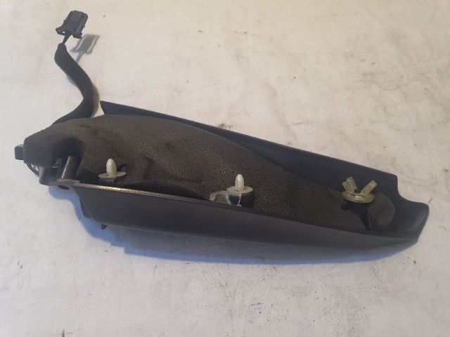 bontott VW GOLF PLUS Jobb A Oszlop Hangszóró Burkolat