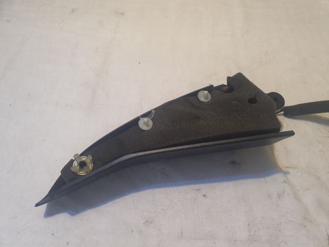 bontott VW GOLF PLUS Jobb A Oszlop Hangszóró Burkolat