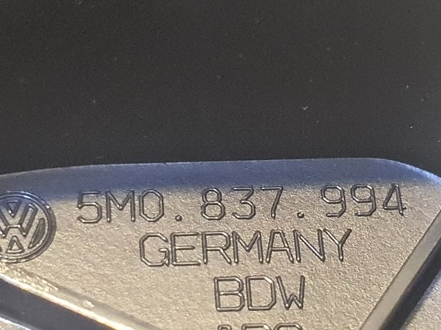 bontott VW GOLF PLUS Jobb A Oszlop Hangszóró Burkolat