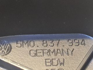 bontott VW GOLF PLUS Jobb A Oszlop Hangszóró Burkolat