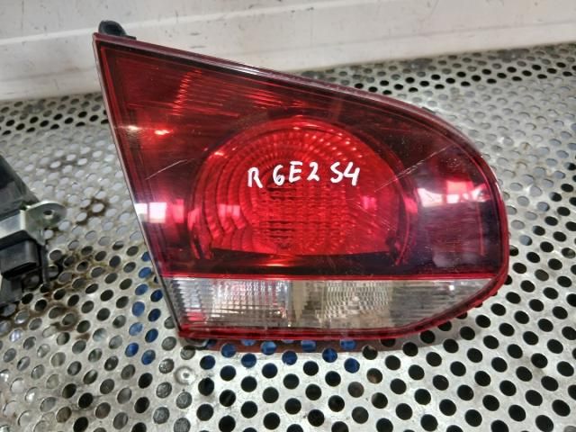 bontott VW GOLF PLUS Jobb Belső Hátsó Lámpa