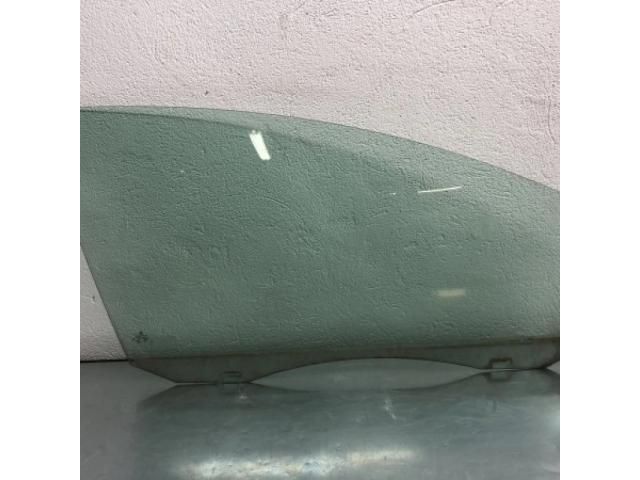 bontott VW GOLF PLUS Jobb első Ablak