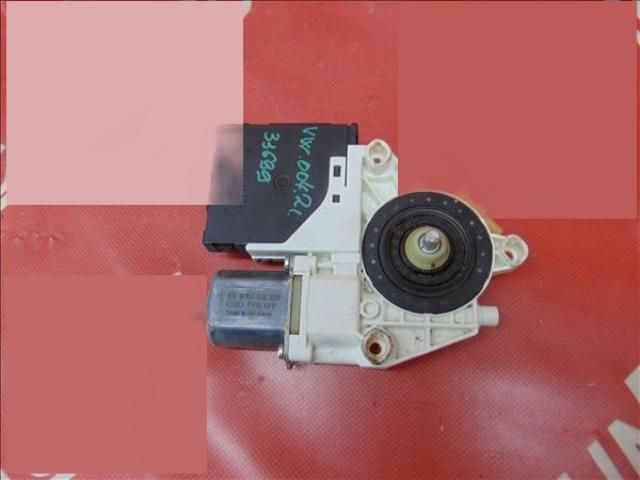 bontott VW GOLF PLUS Jobb első Ablakemelő Motor