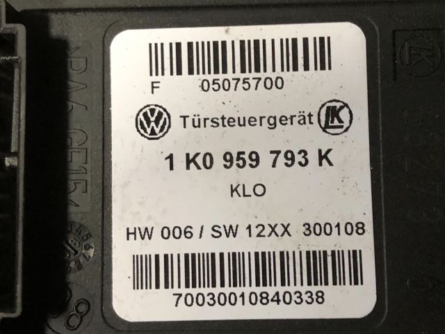 bontott VW GOLF PLUS Jobb első Ablakemelő Motor