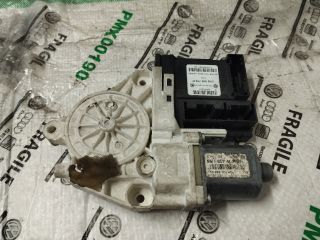 bontott VW GOLF PLUS Jobb első Ablakemelő Motor