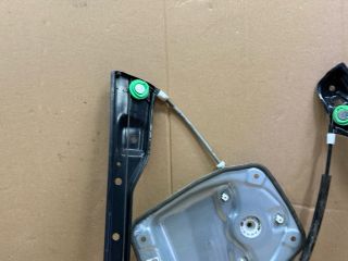 bontott VW GOLF PLUS Jobb első Ablakemelő Szerkezet (Elektromos)