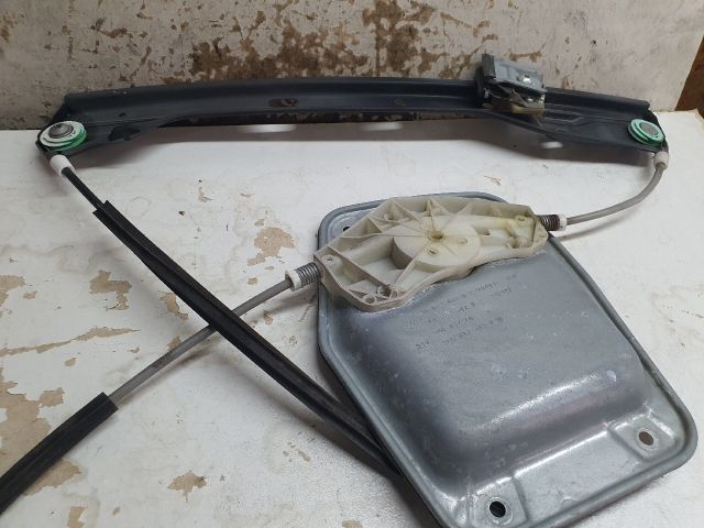 bontott VW GOLF PLUS Jobb első Ablakemelő Szerkezet (Elektromos)