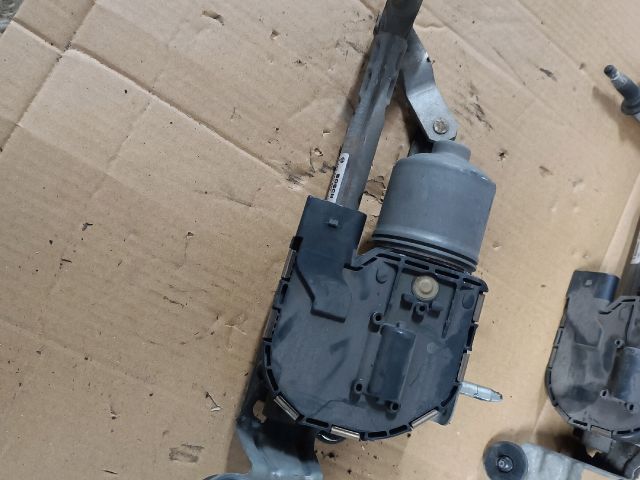 bontott VW GOLF PLUS Jobb első Ablaktörlő Szerkezet