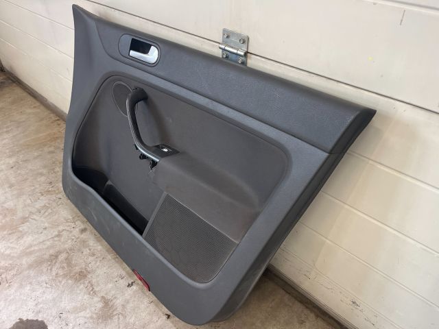 bontott VW GOLF PLUS Jobb első Ajtó Kárpit