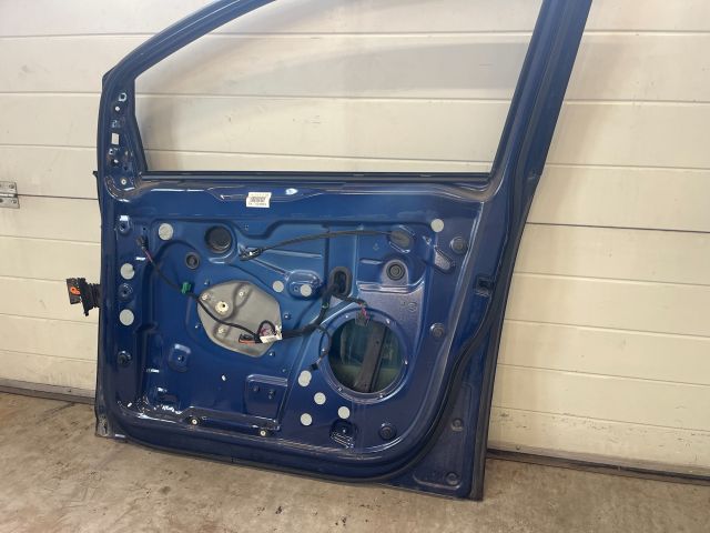 bontott VW GOLF PLUS Jobb első Ajtó (Részeivel)