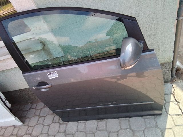 bontott VW GOLF PLUS Jobb első Ajtó (Részeivel)