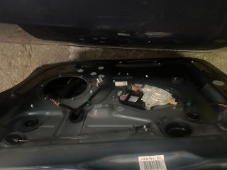 bontott VW GOLF PLUS Jobb első Ajtó (Részeivel)