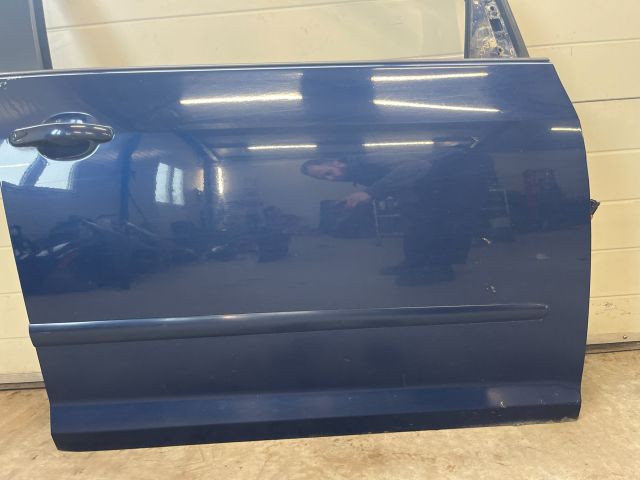 bontott VW GOLF PLUS Jobb első Ajtó (Részeivel)
