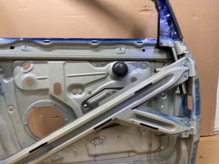 bontott VW GOLF PLUS Jobb első Ajtó (Üres lemez)