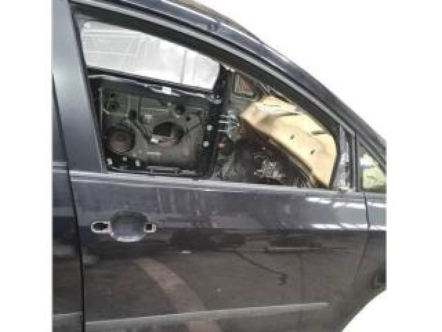 bontott VW GOLF PLUS Jobb első Ajtó (Üres lemez)