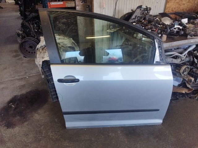 bontott VW GOLF PLUS Jobb első Ajtó (Üres lemez)