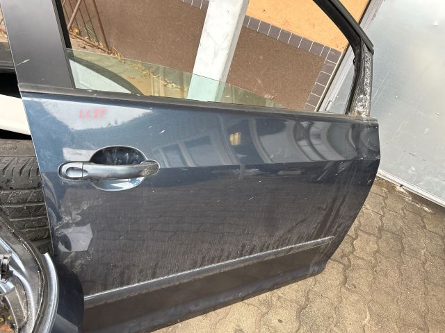 bontott VW GOLF PLUS Jobb első Ajtó (Üres lemez)