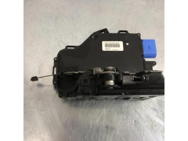 bontott VW GOLF PLUS Jobb első Ajtózár