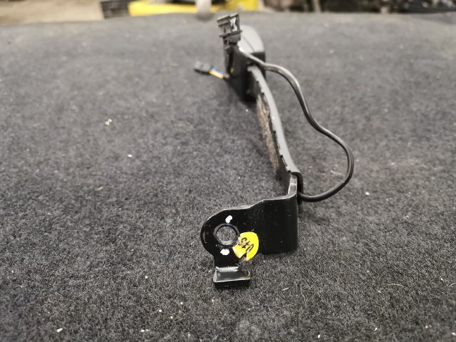 bontott VW GOLF PLUS Jobb első Biztonsági Öv Csat