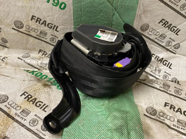 bontott VW GOLF PLUS Jobb első Biztonsági Öv