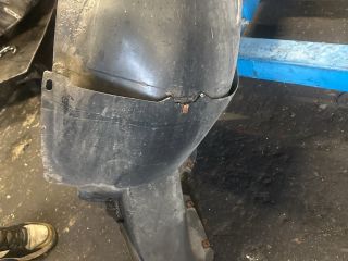 bontott VW GOLF PLUS Jobb első Dobbetét (Kerékjárati, Műanyag)