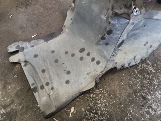 bontott VW GOLF PLUS Jobb első Első Dobbetét (Kerékjárati, Műanyag)