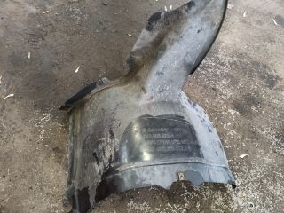 bontott VW GOLF PLUS Jobb első Első Dobbetét (Kerékjárati, Műanyag)