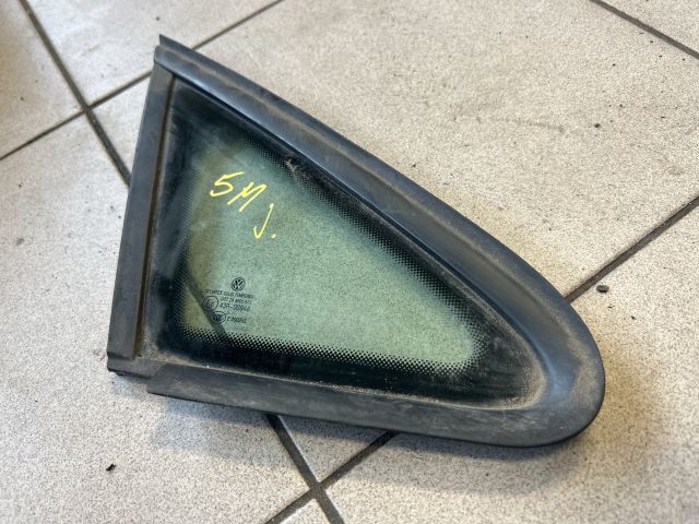 bontott VW GOLF PLUS Jobb első Fixüveg (Ajtóban)