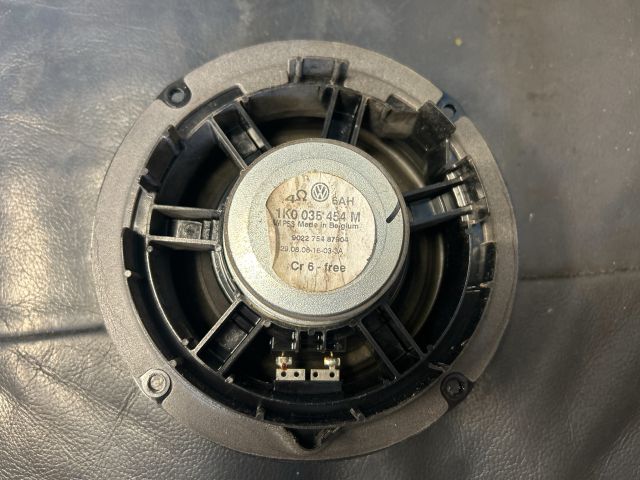 bontott VW GOLF PLUS Jobb első Hangszóró