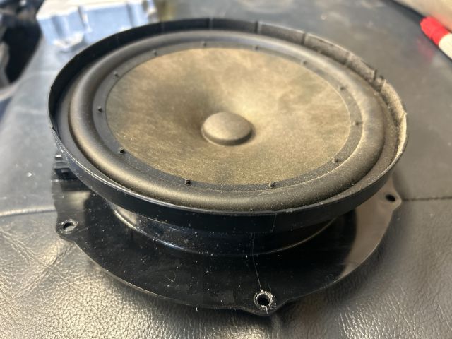 bontott VW GOLF PLUS Jobb első Hangszóró